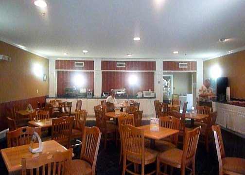 Baymont Inn & Suites Decatur Near Point Mallard - Decatur, AL
