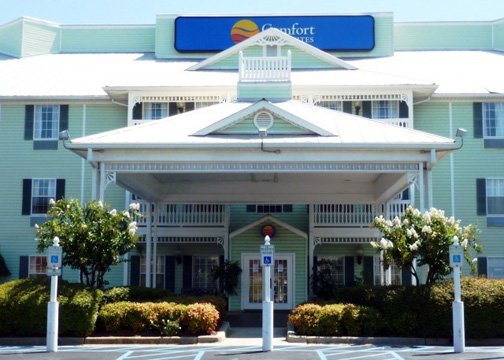 Baymont Inn & Suites Decatur Near Point Mallard - Decatur, AL