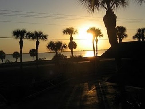 Tropical Inn Resort - Palm Bay, FL