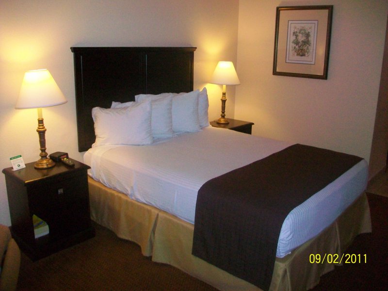 Best Western - Kansas City, KS