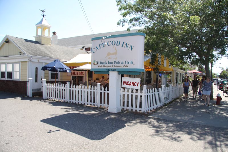 Cape Cod Inn - Hyannis, MA