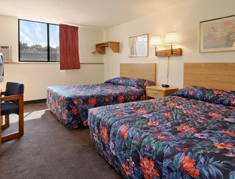 Americas Best Value Inn - Chadron, NE