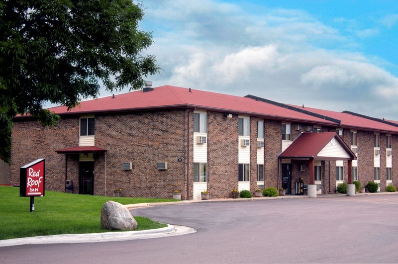 Red Roof Inn Sioux Falls - Sioux Falls, SD