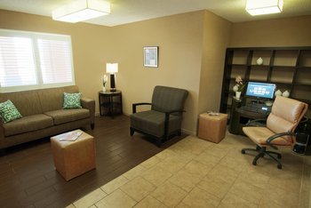 Best Western McCarran Inn - Lobby