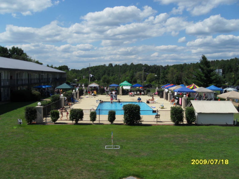 America's Best Inn and Suites - Cartersville, GA