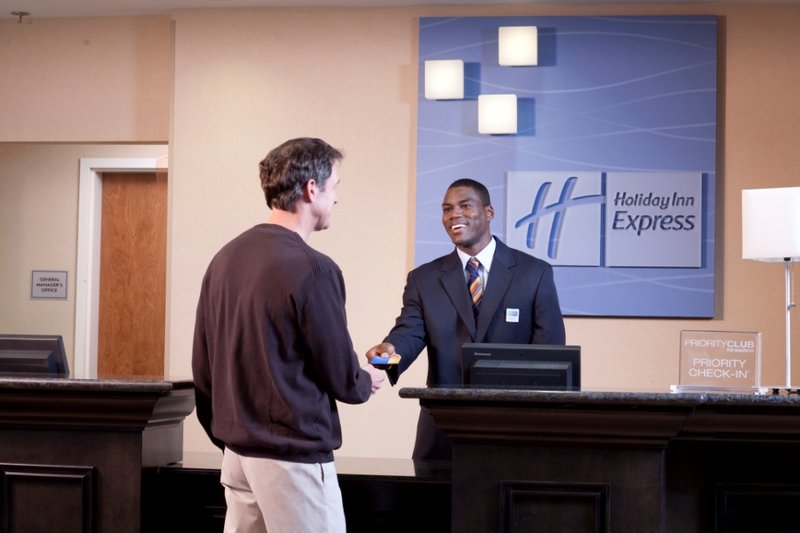 Holiday Inn Express PORTLAND EAST - TROUTDALE - Portland, OR