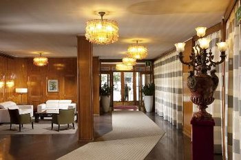 Grand Hotel Beverly Hills - Lobby