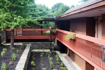 Fox Inn - Bernardston, MA