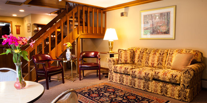 Fox Inn - Bernardston, MA