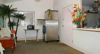kansas city hotels  regency inn