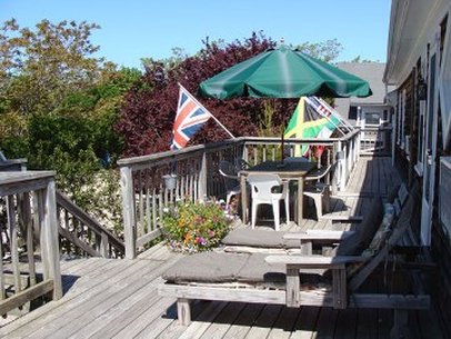 Dexter's Inn & Tennis Club - Sunapee, NH