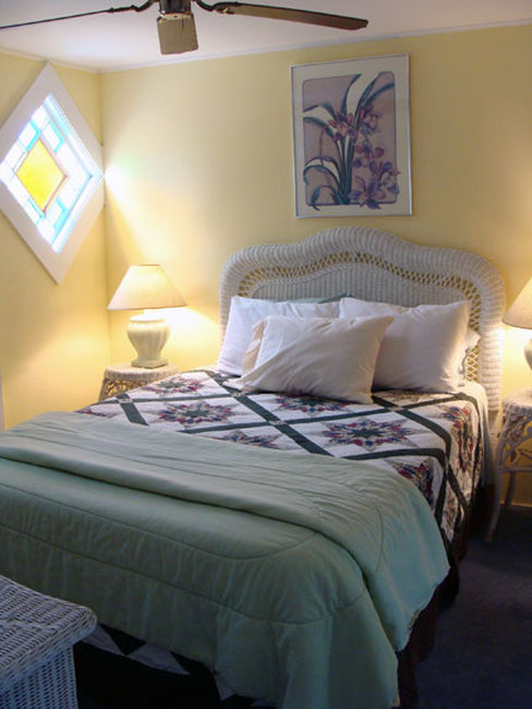 Dexter's Inn & Tennis Club - Sunapee, NH