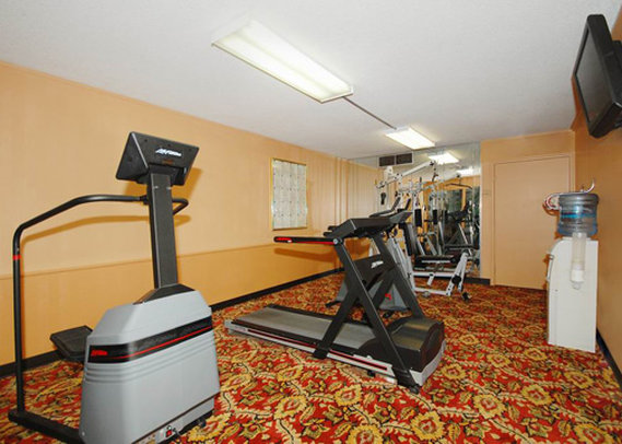 Quality Inn - Columbia, MO