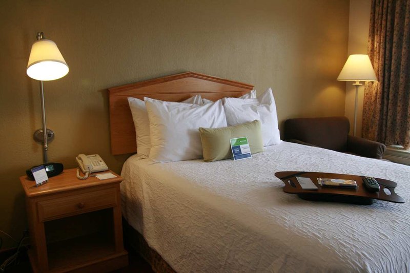 Hampton Inn Columbus-Airport - Columbus, GA