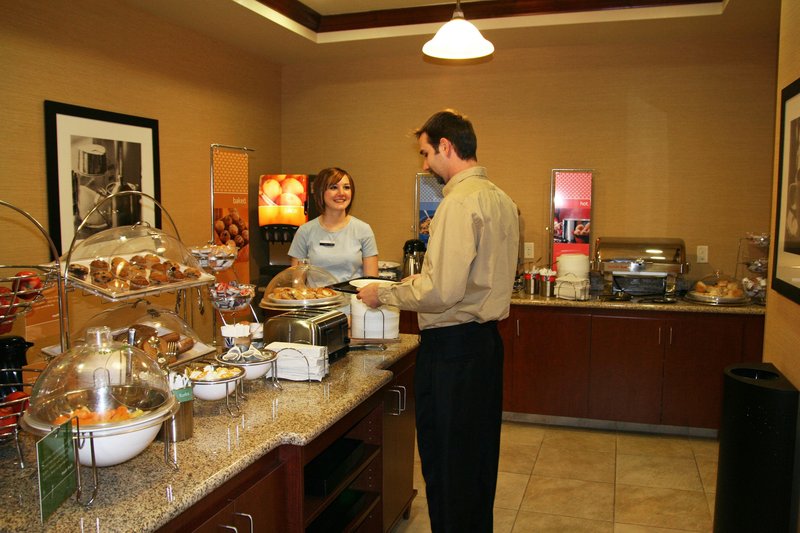 Hampton Inn Fairmont - Fairmont, MN