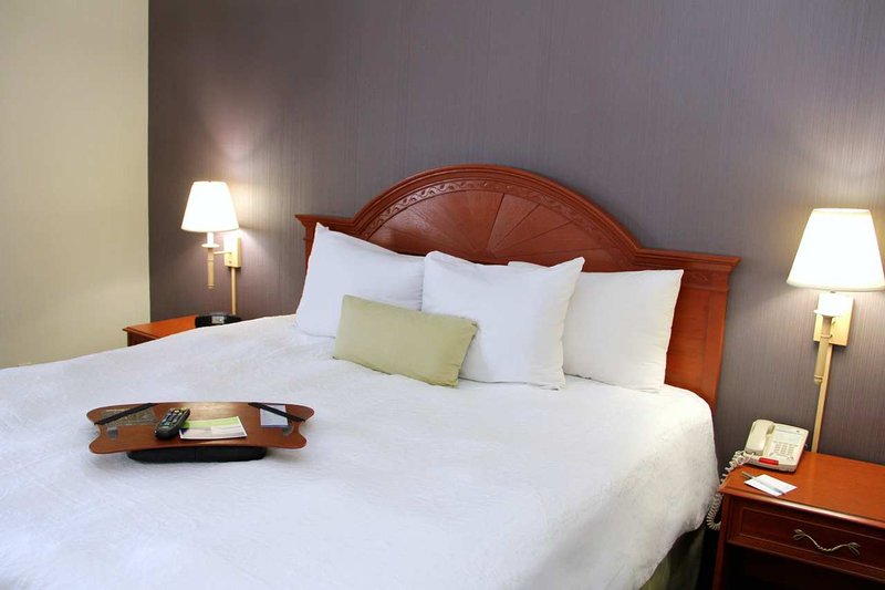 Hampton Inn & Suites San Clemente - San Clemente, CA