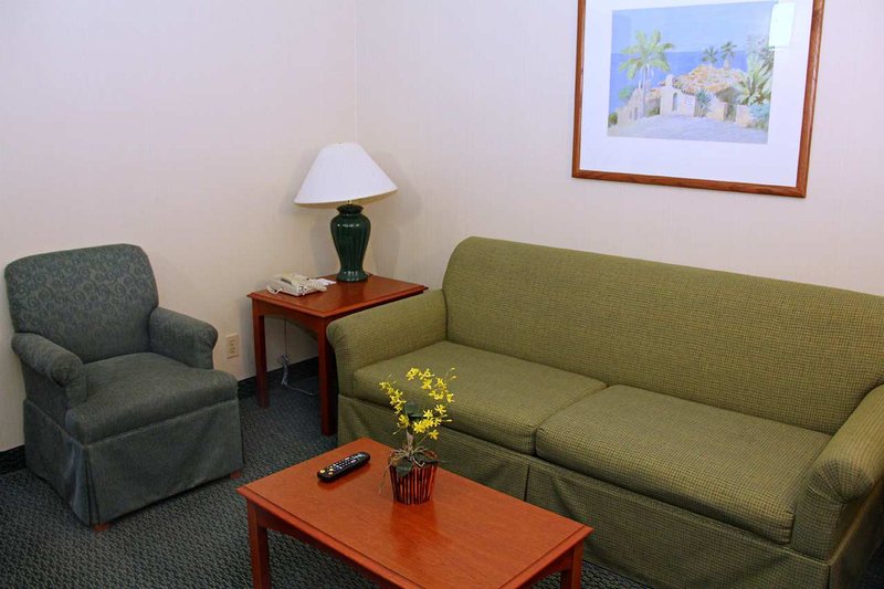 Hampton Inn & Suites San Clemente - San Clemente, CA