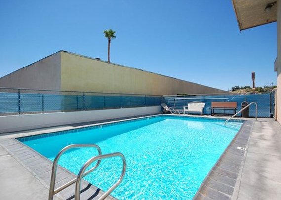 Rodeway Inn - Barstow, CA