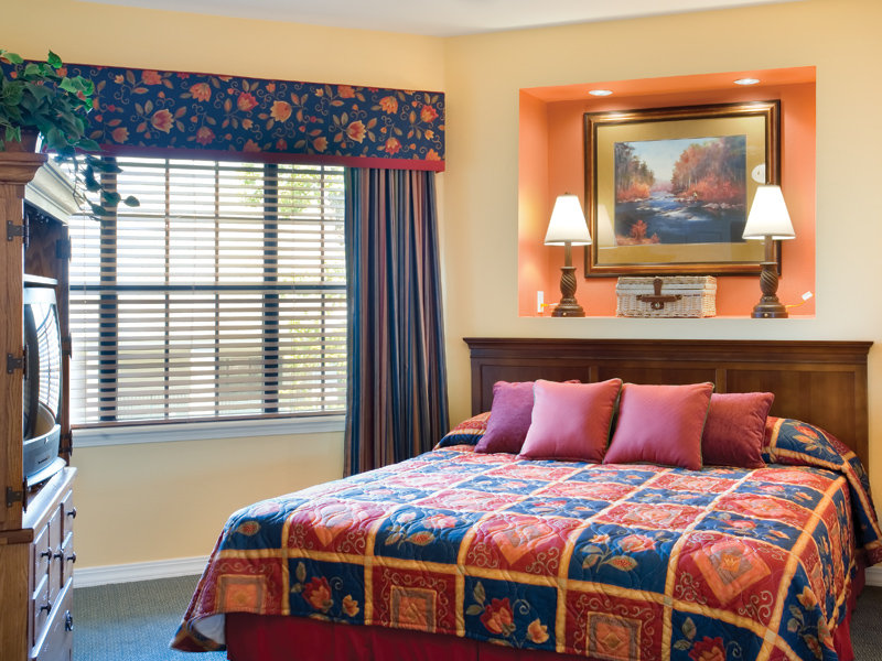 Falls Village Resorts - Branson, MO