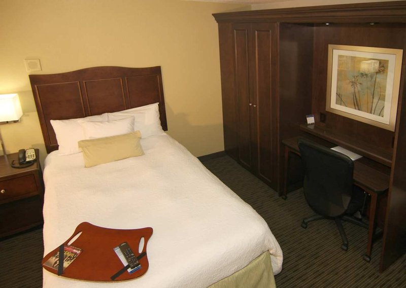 Hampton Inn Knoxville-Airport - Alcoa, TN