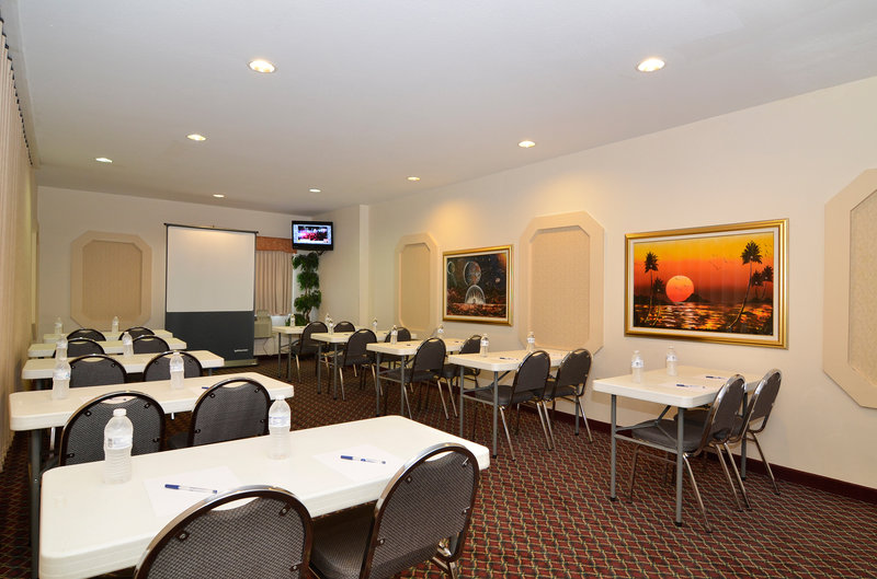 Best Western-Parsons Inn - Parsons, KS