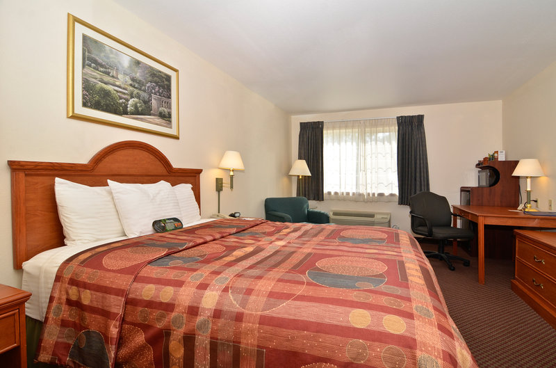Best Western-Parsons Inn - Parsons, KS