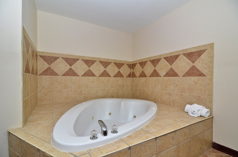 Best Western-Parsons Inn - Parsons, KS