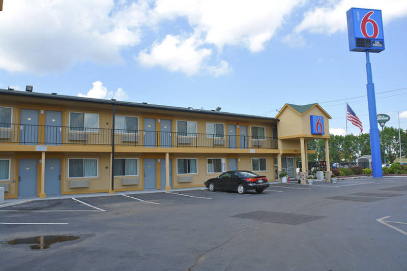 Motel 6-Oshkosh - Oshkosh, WI