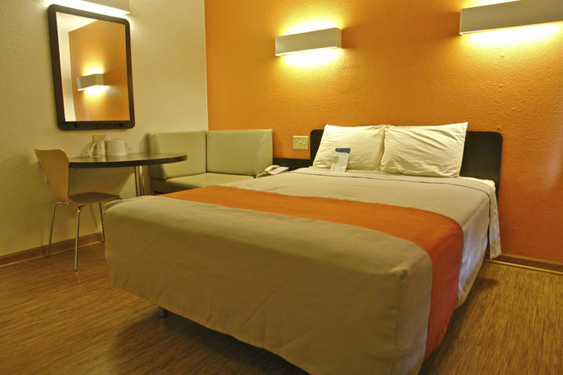 Motel 6-Oshkosh - Oshkosh, WI