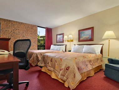 Best Western Plus Austin Central - Austin, TX