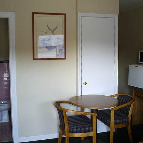 Crestview Inn - Crestview, FL