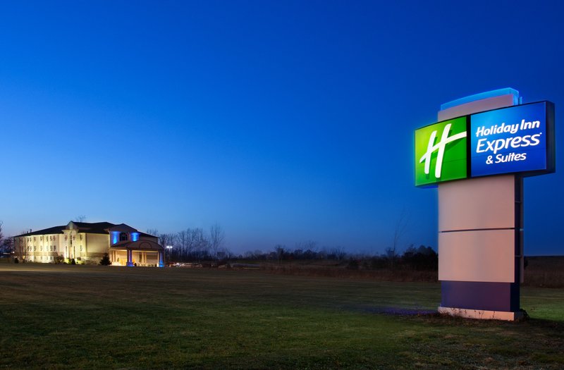 Holiday Inn Express-Bucyrus - Bucyrus, OH
