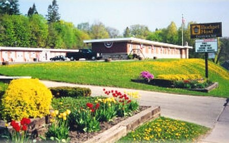 Budget Host-Crestview Inn - Sault Sainte Marie, MI