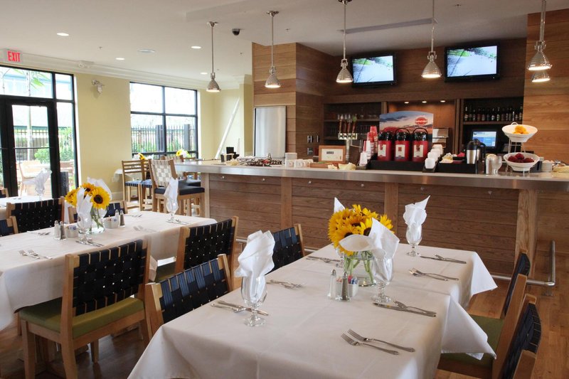FOUR POINTS - Punta Gorda, FL