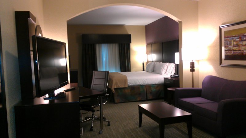 Holiday Inn Express & Suites BATON ROUGE NORTH - Zachary, LA