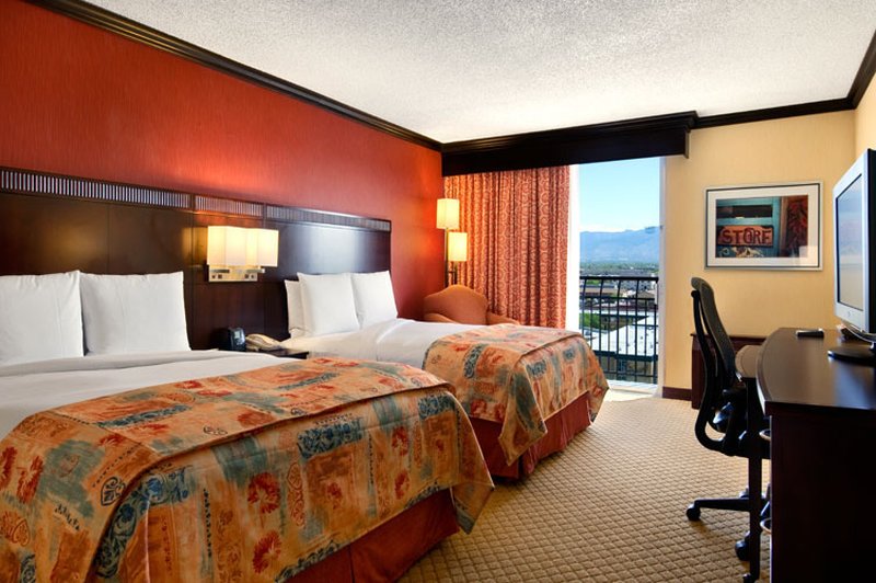 Crowne Plaza-Albuquerque - Albuquerque, NM