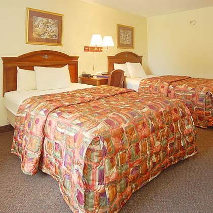 Econo Lodge Inn & Suites - Waco, TX