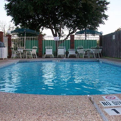 Econo Lodge Inn & Suites - Waco, TX