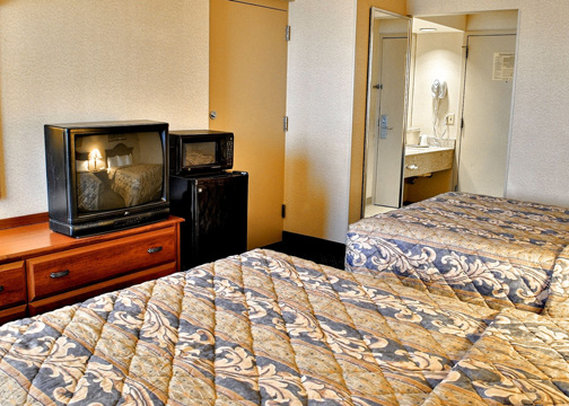 Econo Lodge - Wexford, PA