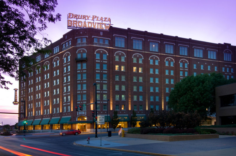 Drury Plaza Hotel