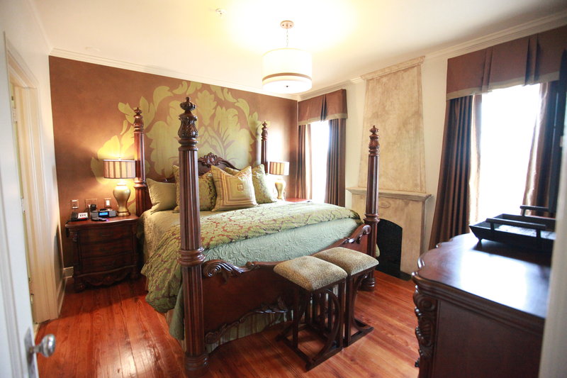 Campbell Hotel & Event Ctr