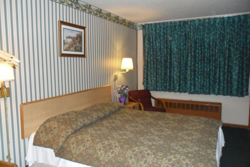 Rochester Motel - Rochester, IN
