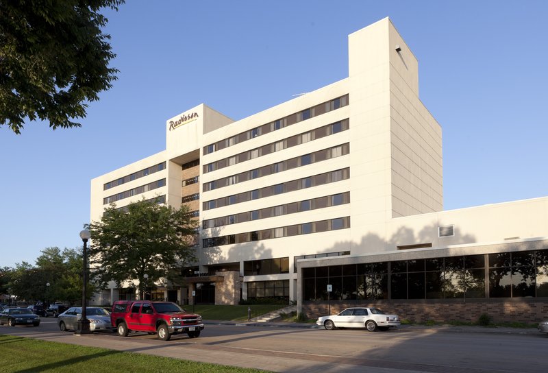 Radisson Hotel La Crosse - La Crosse, WI