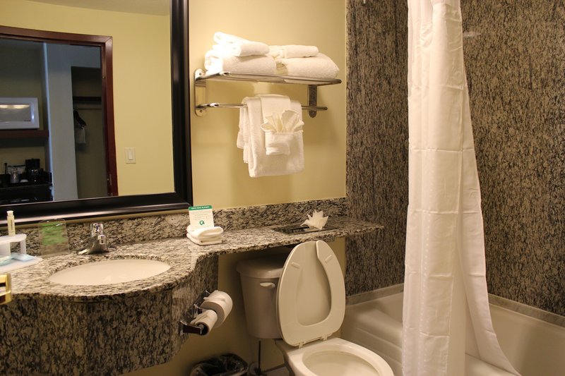 Holiday Inn Express & Suites COCOA - Cocoa, FL