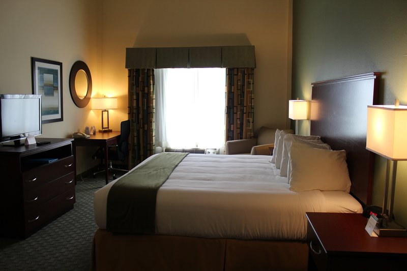 Holiday Inn Express & Suites COCOA - Cocoa, FL