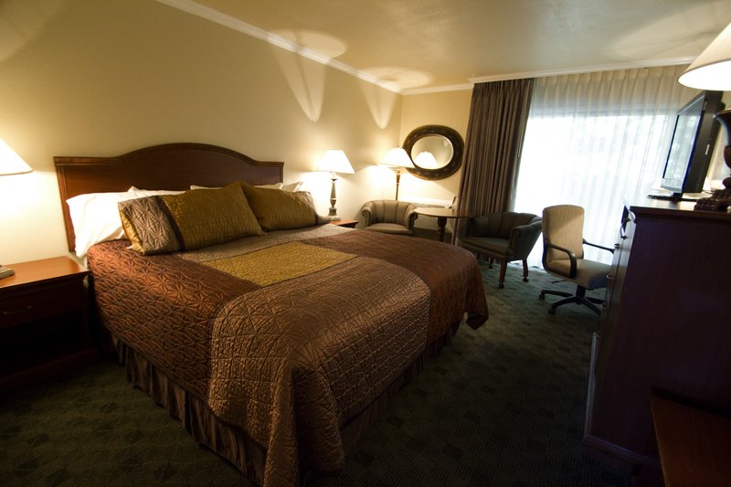 Best Western Miner's Inn - Yreka, CA