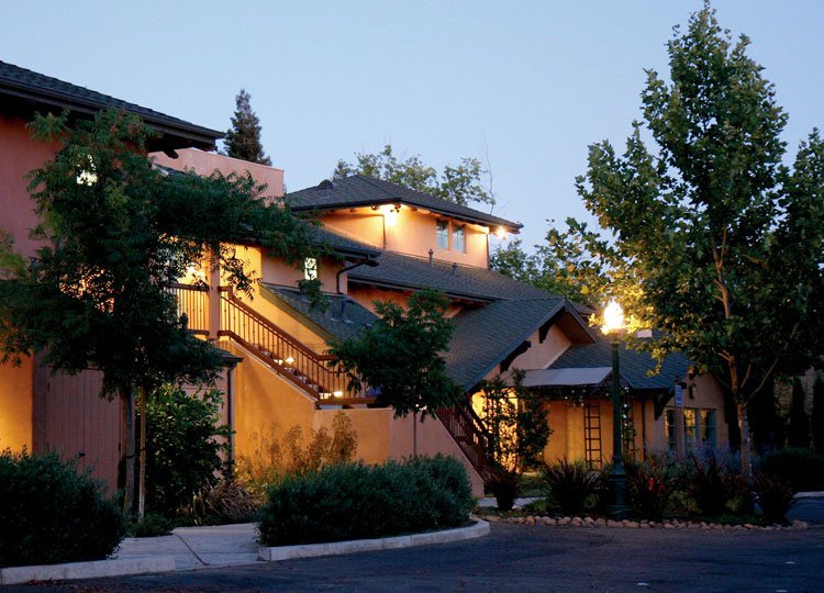 Wine & Roses Country Inn - Lodi, CA