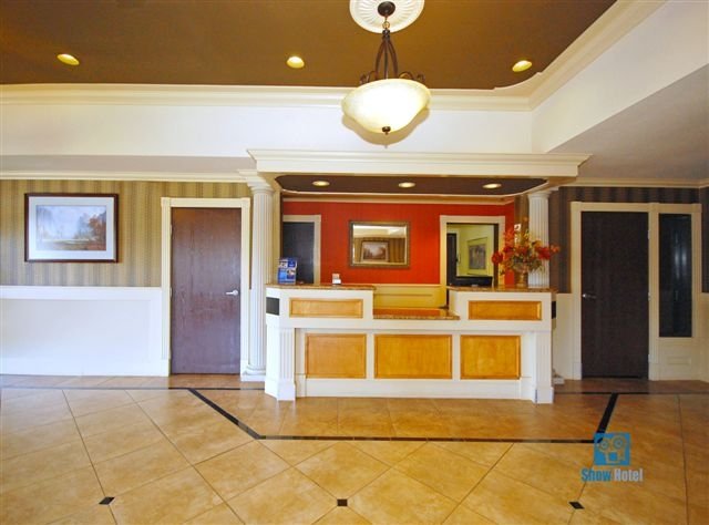 Best Western Plus - Oakdale, CA