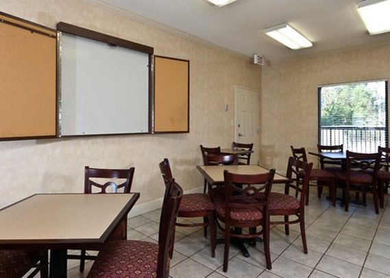 Quality Inn - Cullman, AL