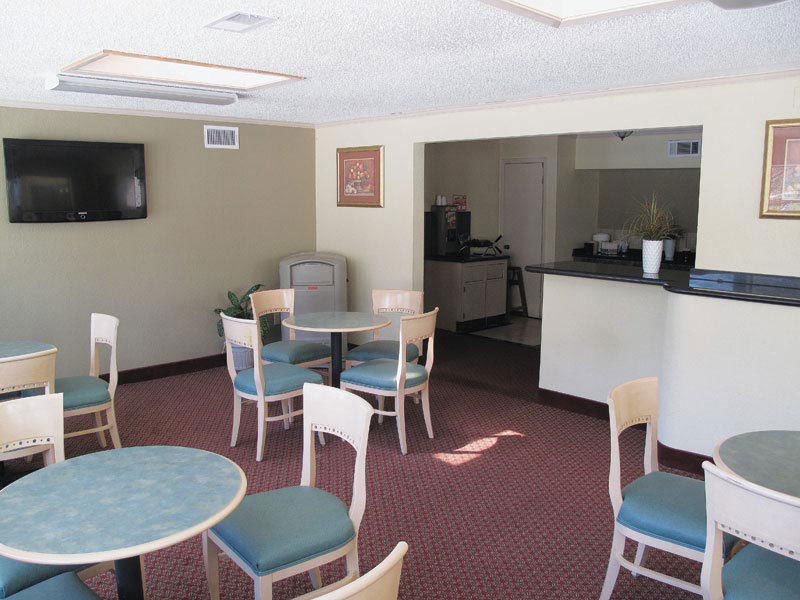 Baymont By Wyndham Texarkana - Texarkana, AR